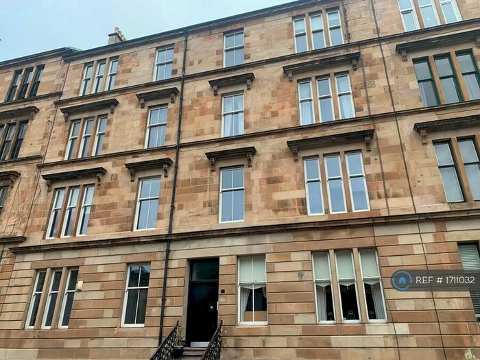 3 Bedroom Flat To Rent In Barrington Drive, Glasgow, G4