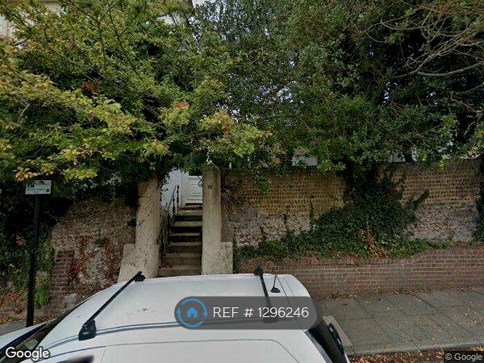 3 Bedroom Flat To Rent In Ditchling Road, Brighton, BN1