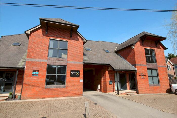 3 Bedroom Apartment To Rent In Oslands Lane, Swanwick, Southampton, Hampshire, SO31