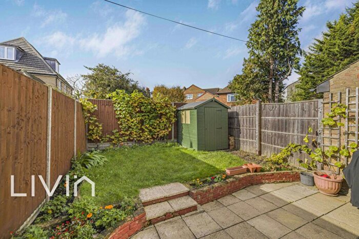 2 Bedroom Semi-Detached House For Sale In Sylverdale Road, Croydon, Surrey, CR0