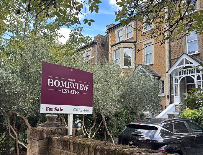 1 Bedroom Flat For Sale In Christchurch Avenue, London, NW6