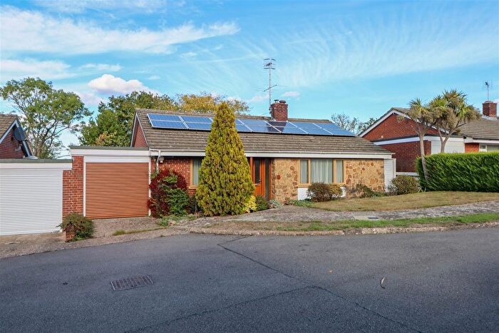 3 Bedroom Detached Bungalow For Sale In Tower Close, Horsham, RH13