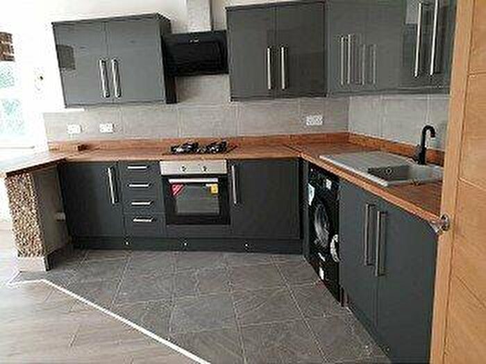 1 Bedroom Flat To Rent In Kayne House, Winchmore Hill, N21