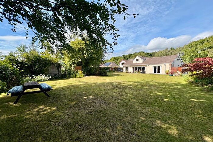 3 Bedroom Detached House For Sale In Beech Walk, Standish, Wigan, WN6