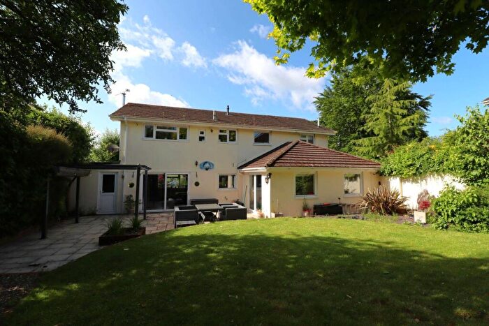 5 Bedroom Detached House For Sale In Ashley Piece, Ramsbury, SN8