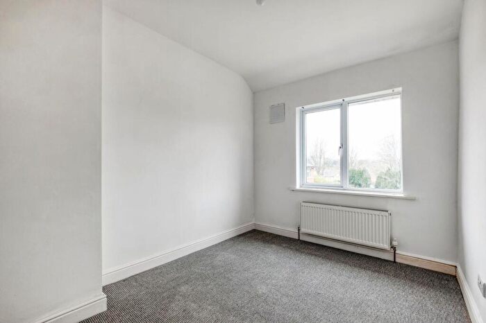 3 Bedroom Terraced House For Sale In Honiton Close, Birmingham, B31