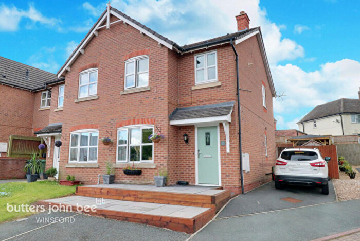4 Bedroom End Of Terrace House For Sale In Briarwood Court, Winsford, CW7