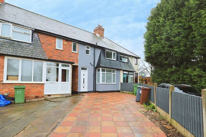 3 Bedroom Terraced House For Sale In Clayton Close, Wolverhampton, West Midlands, WV2