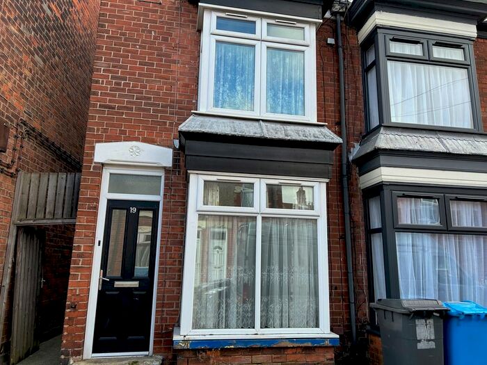 End Of Terrace House To Rent In Lanark Street, Hull, HU5
