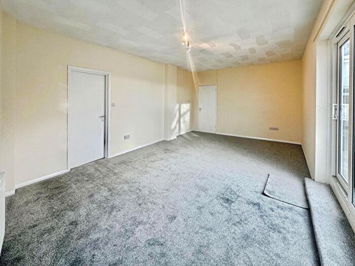 2 Bedroom Flat To Rent In High Street, March, PE15
