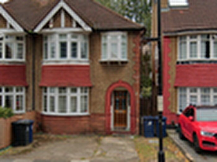 4 Bedroom Semi-Detached House To Rent In Currey Road, Greenford, UB6