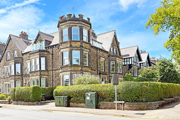 4 Bedroom Apartment For Sale In Stray Garth, Otley Road, Harrogate, HG2