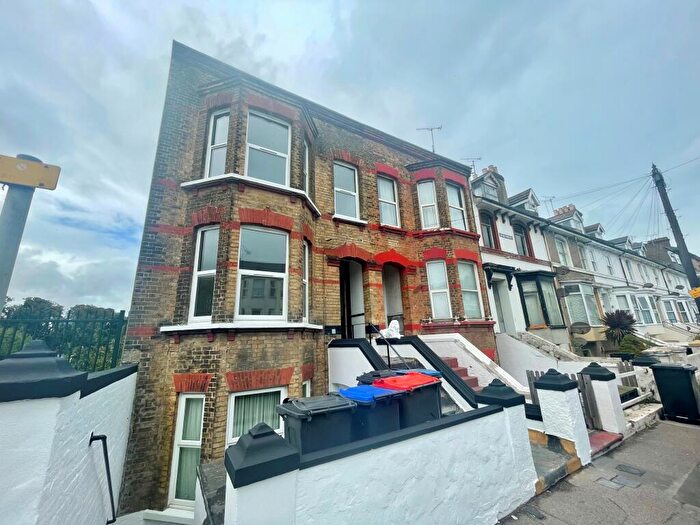 3 Bedroom Flat To Rent In Eaton Road, Margate, CT9