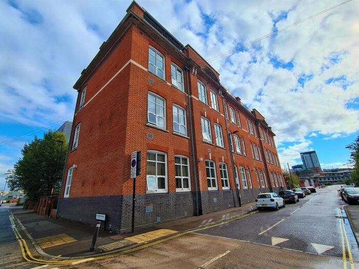 1 Bedroom Flat To Rent In Andersons Road, Southampton, SO14