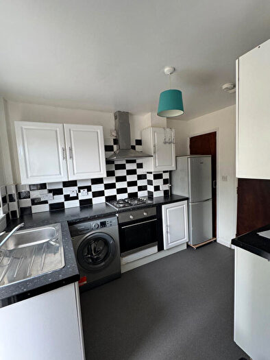 3 Bedroom End Of Terrace House To Rent In St Anthonys Court, Lenton, Nottingham, NG7