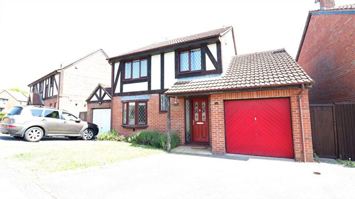 4 Bedroom Detached House To Rent In Tamarind Way, Earley, Reading, RG6