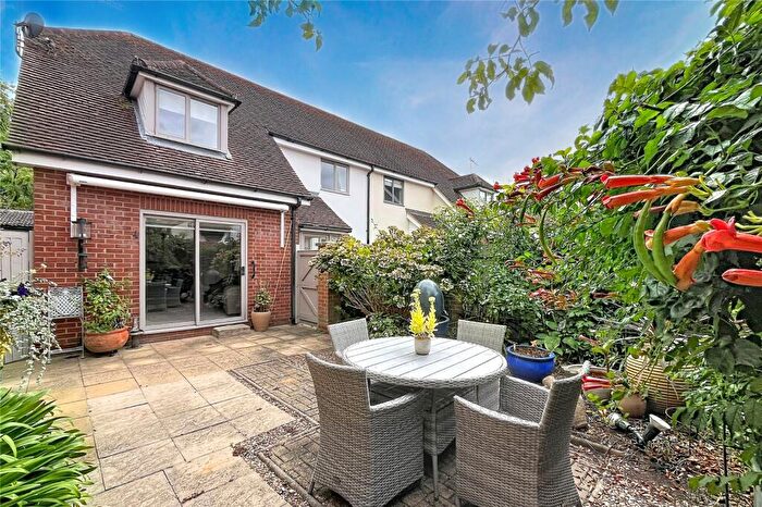 2 Bedroom Town House For Sale In Bury St. Edmunds, IP33