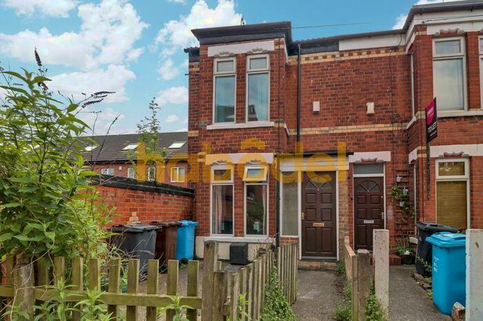 2 Bedroom Terraced House To Rent In Hardy Street, Hull, HU5