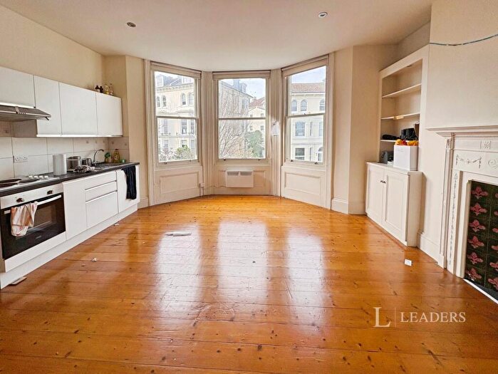 Flat To Rent In Buckingham Road, Brighton, East Sussex, BN1
