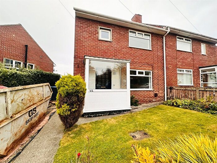 3 Bedroom Detached House To Rent In Warwick Avenue, Moorside, Consett, DH8