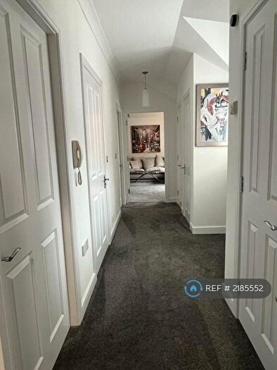 2 Bedroom Flat To Rent In Bonhay Road, Exeter, EX4