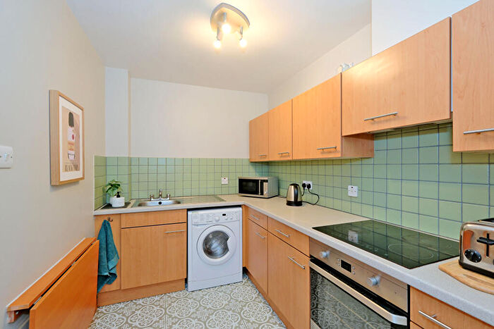 2 Bedroom Flat For Sale In Adelphi, The City Centre, Aberdeen, AB11