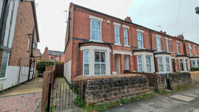 4 Bedroom Terraced House To Rent In Chantrey Road, West Bridgford, NG2