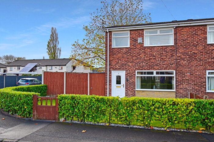3 Bedroom Semi-Detached House For Sale In Alpine Close, Lostock Hall, Preston, PR5