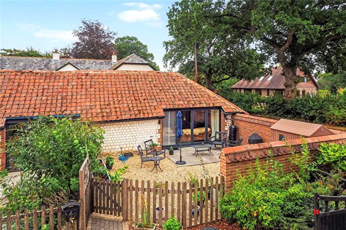 2 Bedroom House For Sale In Petersfield Road, Monkwood, Alresford, Hampshire, SO24