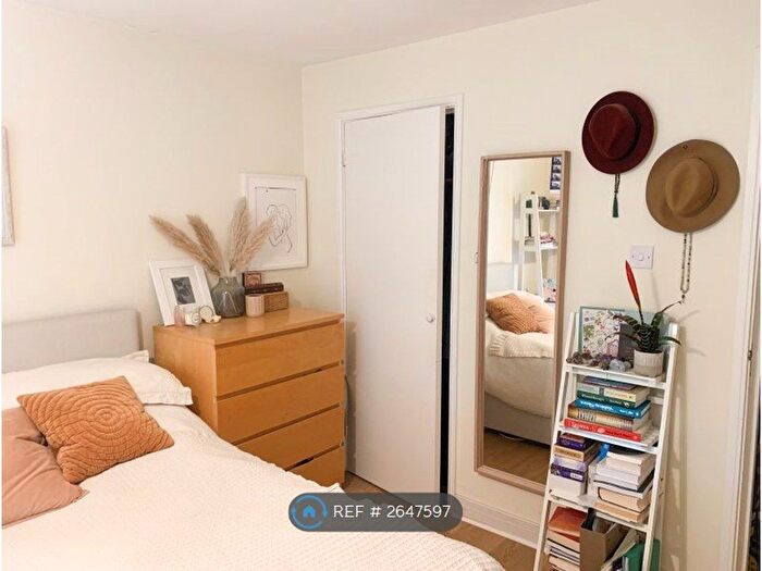 1 Bedroom Flat To Rent In Greyhound Road, London, W6