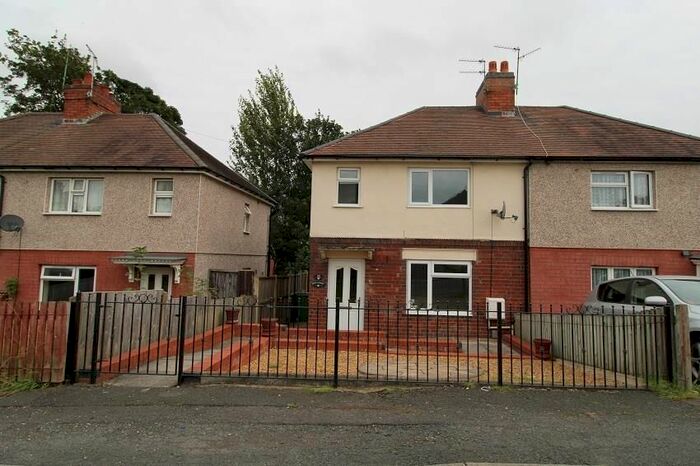 2 Bedroom Semi-Detached House To Rent In Wilson Road, Brierley Hill, DY5