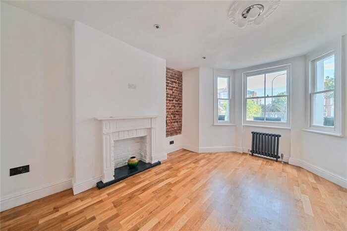 1 Bedroom Apartment For Sale In Devonshire Road, London, SE23