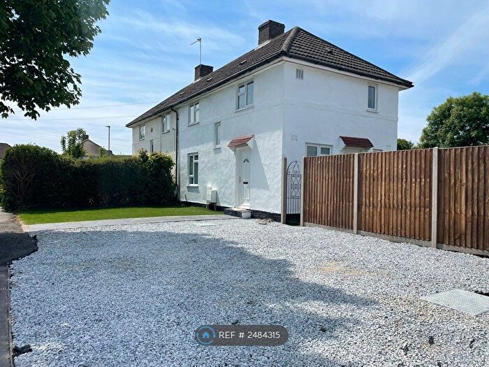 3 Bedroom Semi-Detached House To Rent In Russell Gardens, London, N20