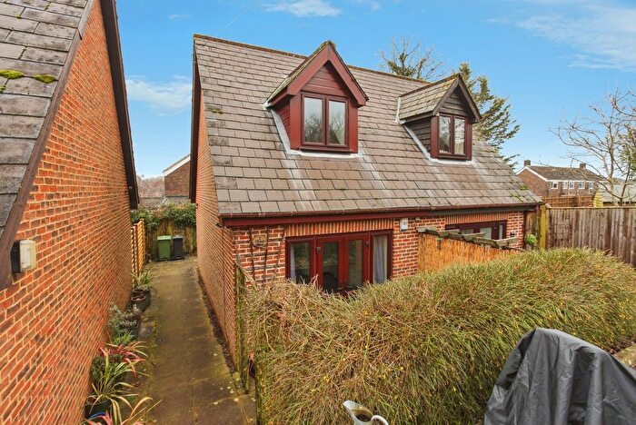 1 Bedroom Semi Detached House For Sale In High Street, Ticehurst, Wadhurst, East Sussex, TN5