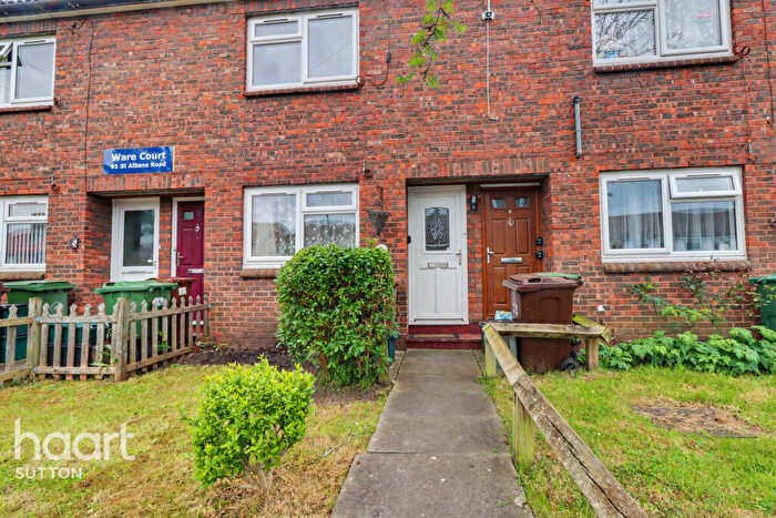 2 Bedroom Maisonette For Sale In St Albans Road, Sutton, SM1