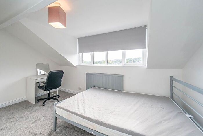 4 Bedroom Terraced House For Sale In Abbeydale Road, Nether Edge, S7