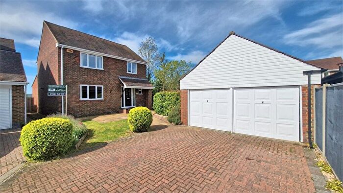 4 Bedroom Detached House For Sale In Rumptons Paddock, Grendon Underwood, Buckinghamshire., HP18