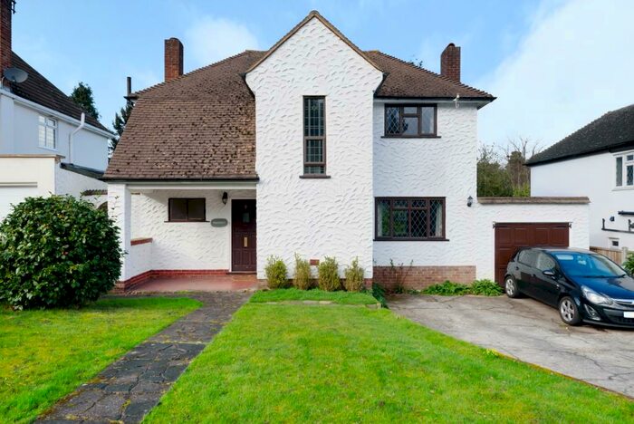 3 Bedroom Detached House To Rent In Yester Road Chislehurst, BR7