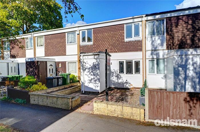 3 Bedroom Terraced House For Sale In Thatchers Piece, Droitwich, Worcestershire, WR9