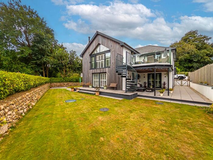 4 Bedroom Detached House For Sale In Crowntown, Stunning Detached Four Bedroom Home, TR13