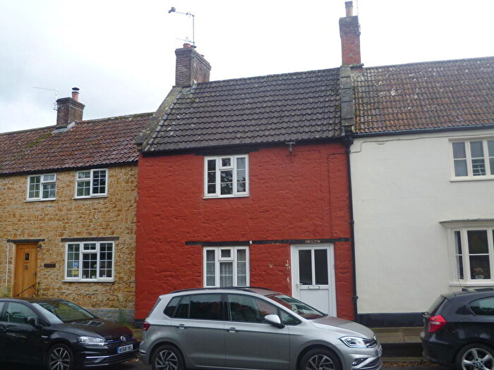2 Bedroom Terraced House To Rent In South Street, Castle Cary, BA7