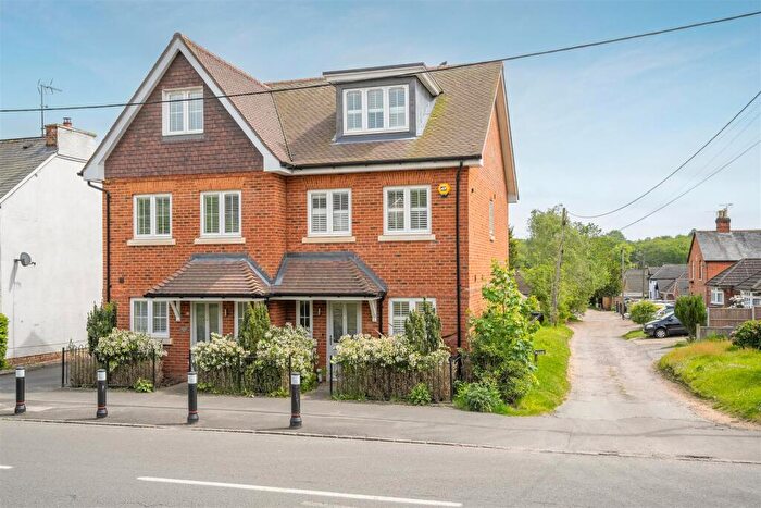 3 Bedroom Semi-Detached House For Sale In Fernbank Road, Ascot, SL5