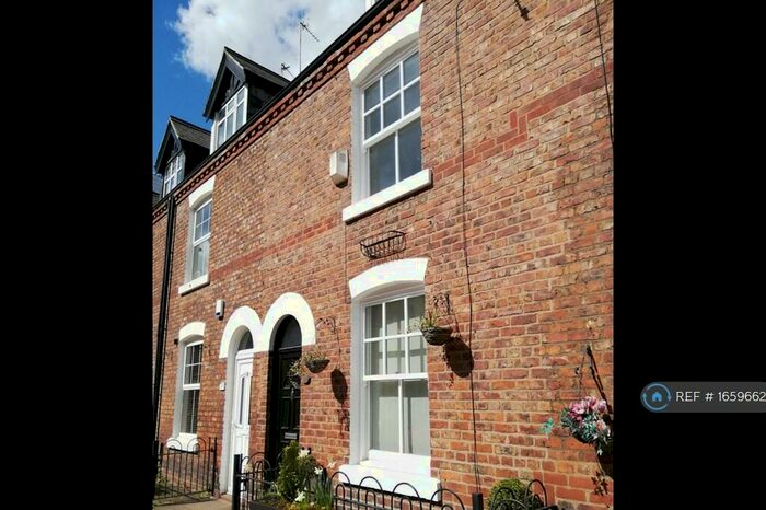 2 Bedroom Terraced House To Rent In George Leigh Street, Manchester, M4