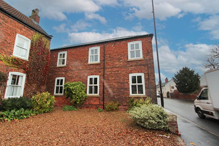 1 Bedroom Apartment To Rent In High Street, Hatfield, Doncaster, DN7