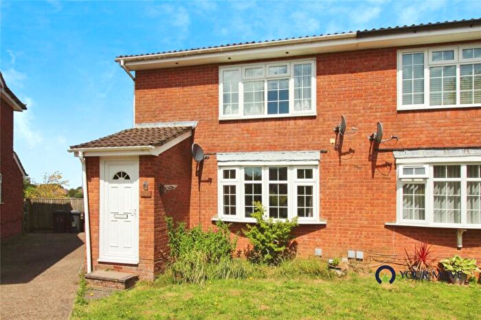 1 Bedroom Flat To Rent In Quinnell Drive, Hailsham, East Sussex, BN27