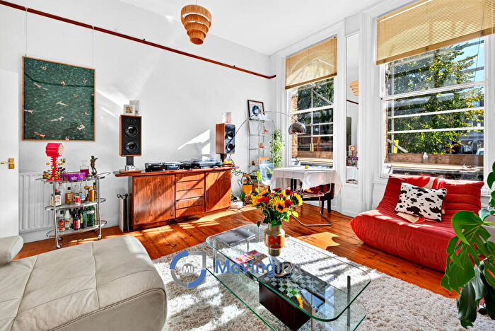 1 Bedroom Flat For Sale In Thurlow Park Road, West Dulwich, SE21