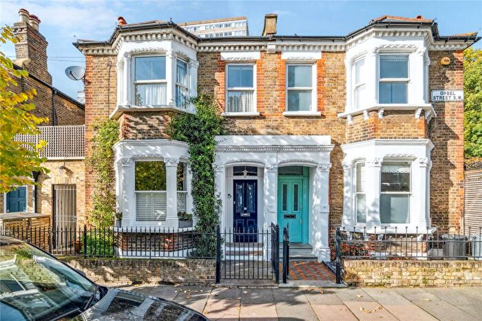 4 Bedroom Semi-Detached House For Sale In Orbel Street, London, SW11
