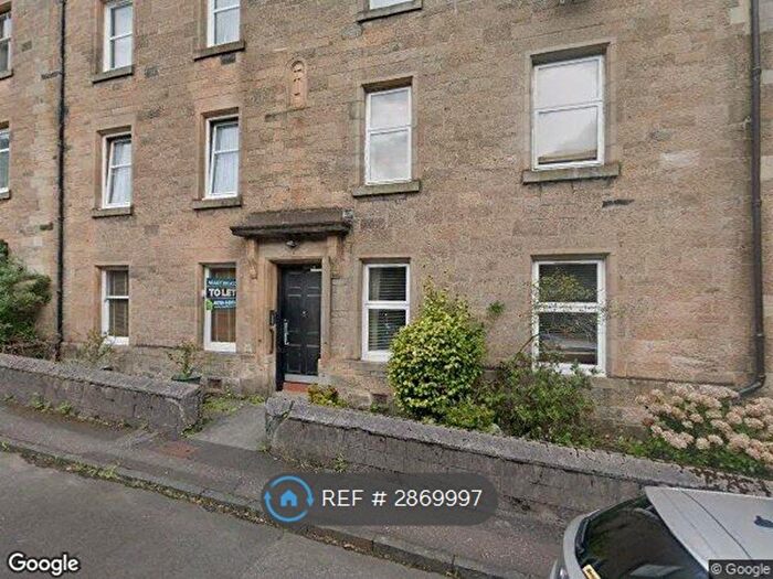 2 Bedroom Flat To Rent In Park Lane, Stirling, FK8