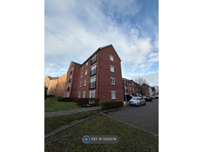 2 Bedroom Flat To Rent In Sealand Drive, Rochester, ME2