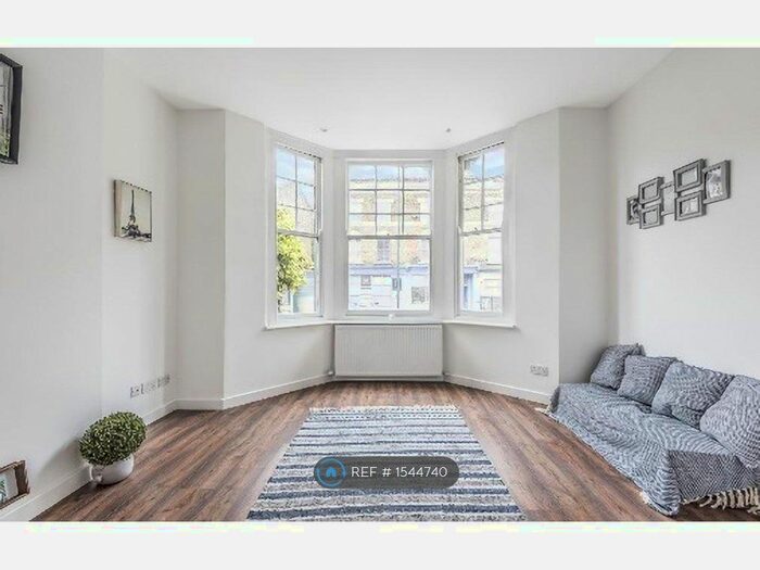 1 Bedroom Flat To Rent In A, London, SE13